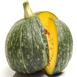 کدو تنبل ژاپنی برش خورده