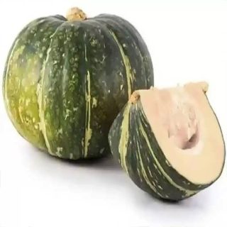 بوته کدو تنبل ببری گرد برش خورده